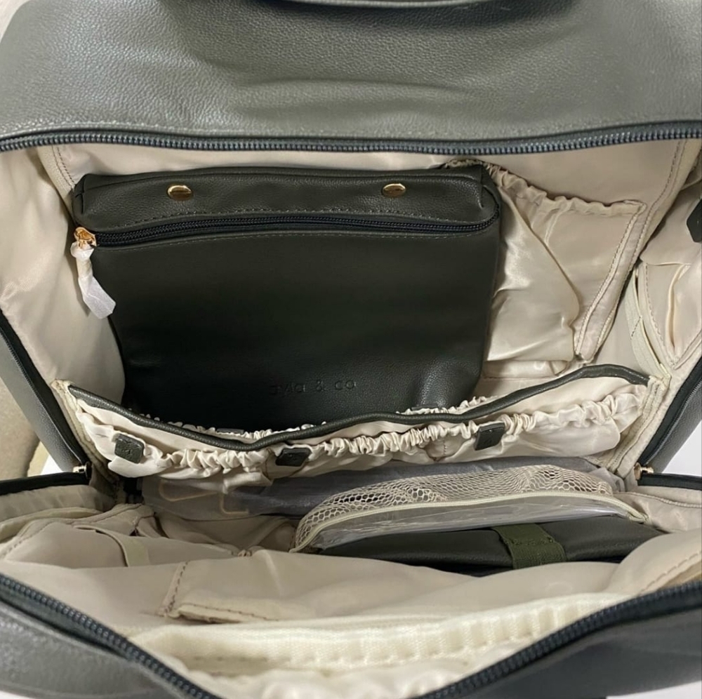 Brand New Ayla&Co Large Travel Bag color Olive Green - Picture 9 of 13